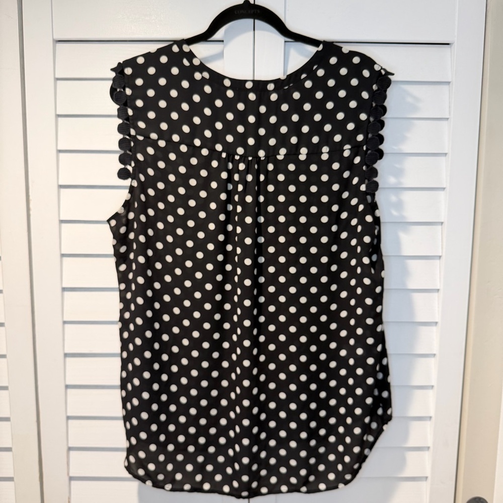 Sleeveless Polka Dot Blouse Work Office Top Pom Trim Lightweight Flowy - Picture 5 of 12